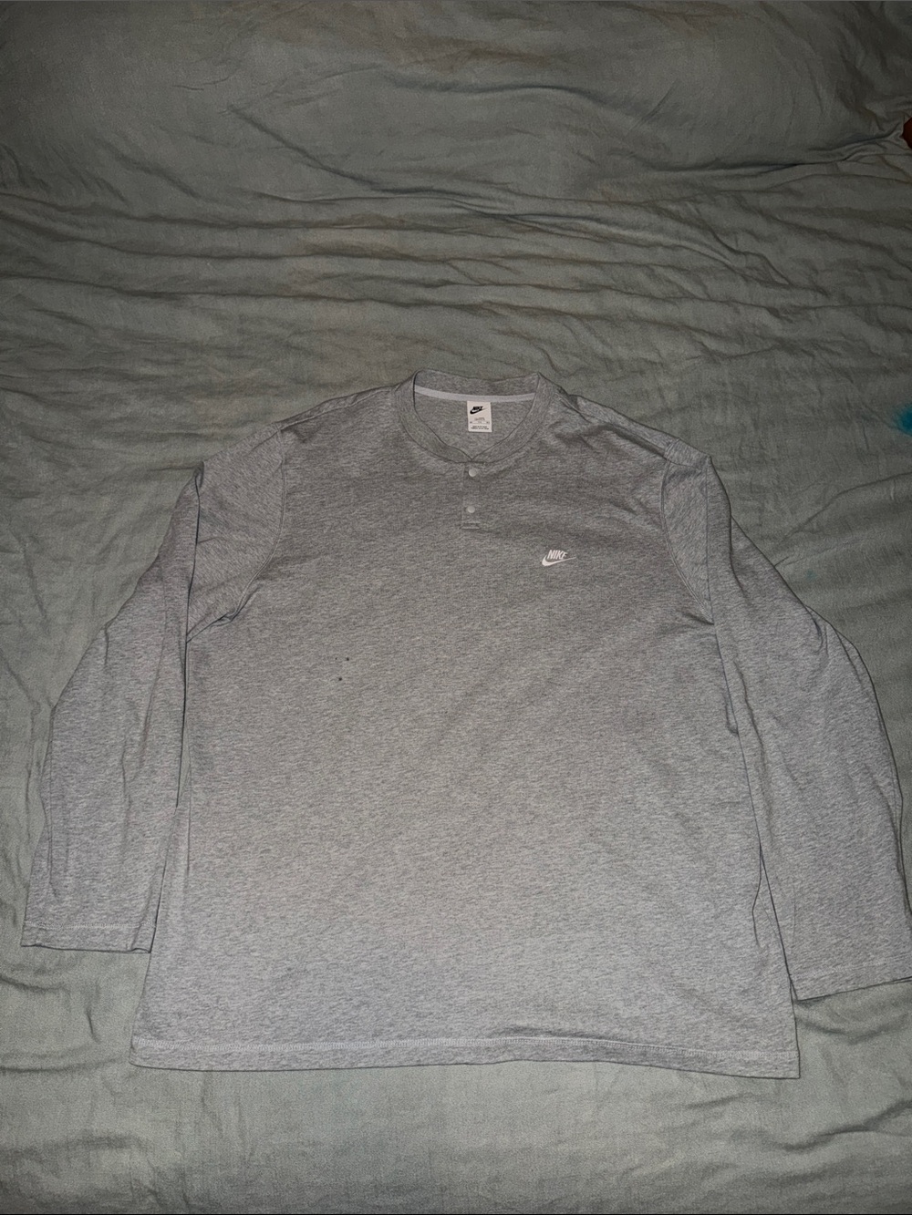 Nike Men’s Long-Sleeve Henley Shirt - Light Gray